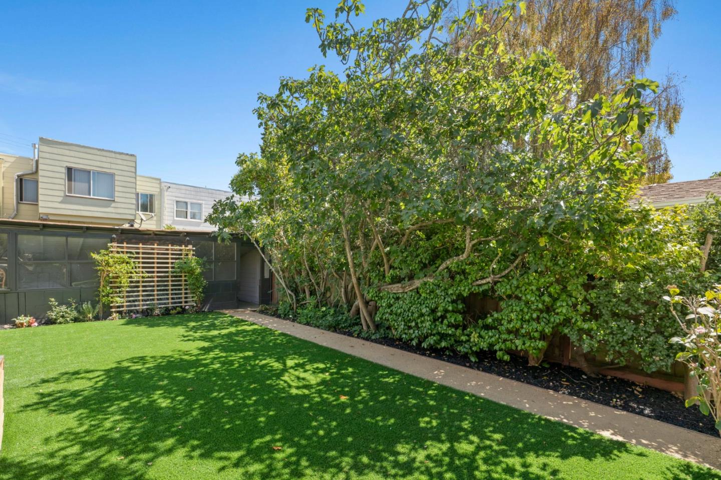 Detail Gallery Image 61 of 84 For 160 Cypress Ave, San Bruno,  CA 94066 - 3 Beds | 2/1 Baths
