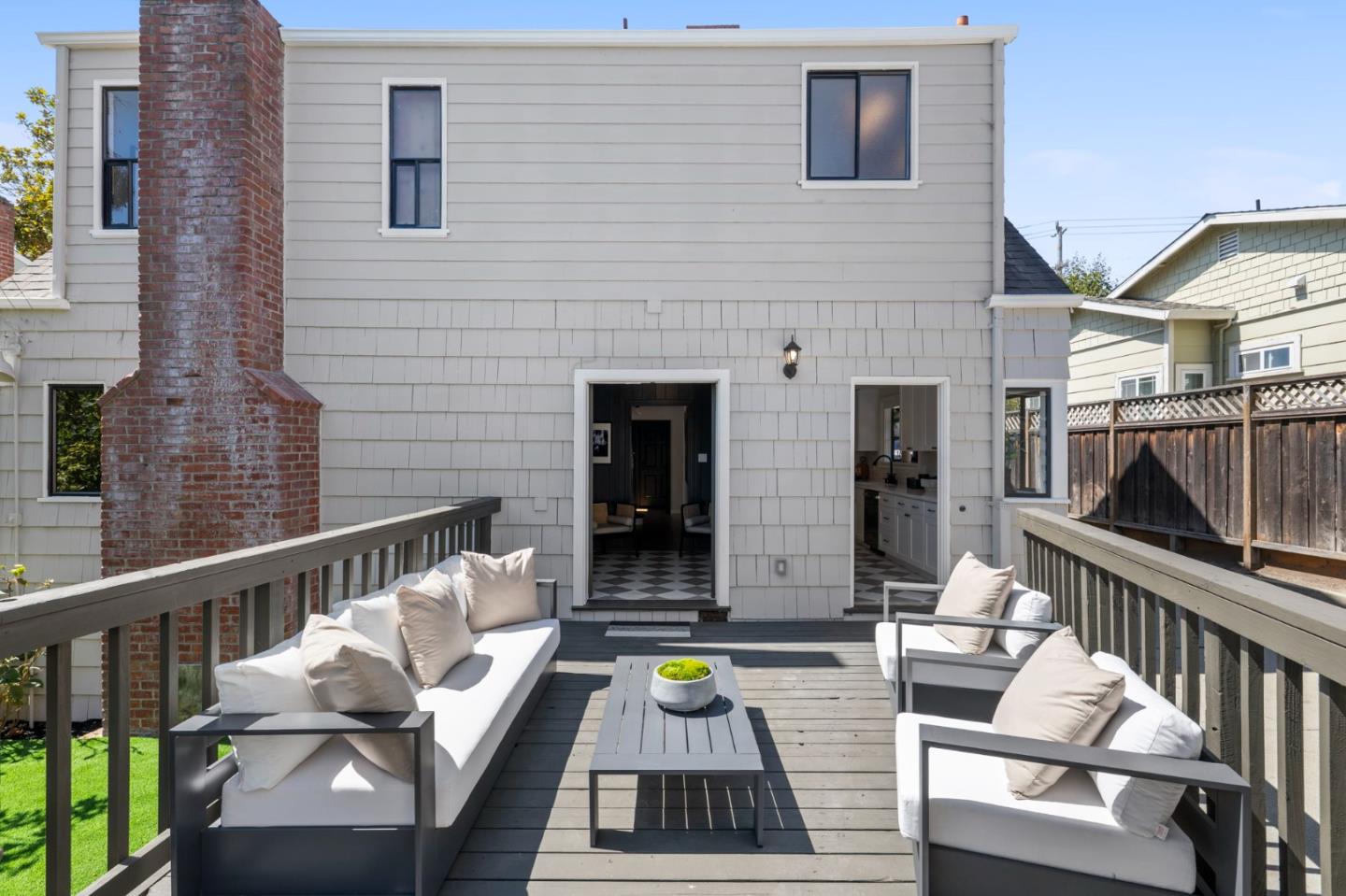 Detail Gallery Image 65 of 84 For 160 Cypress Ave, San Bruno,  CA 94066 - 3 Beds | 2/1 Baths