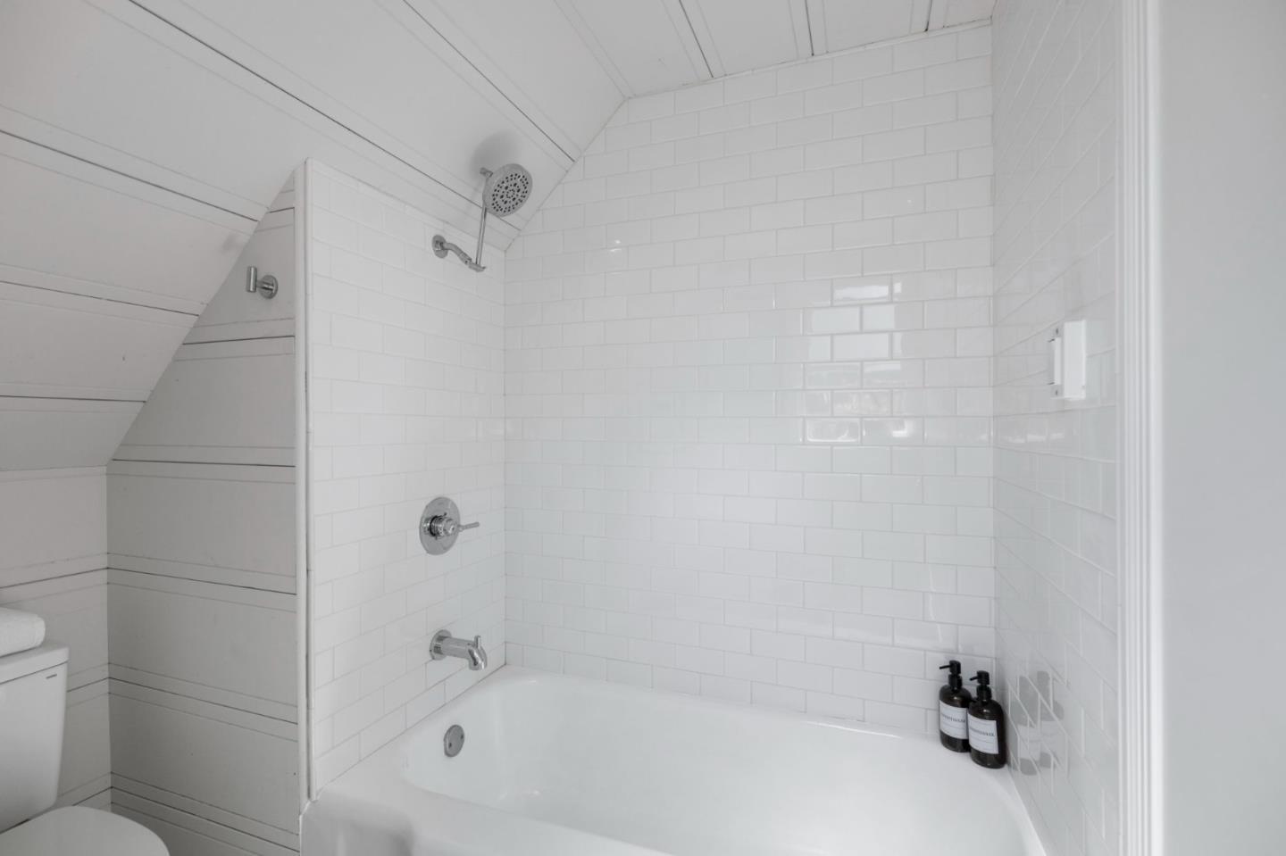Detail Gallery Image 75 of 84 For 160 Cypress Ave, San Bruno,  CA 94066 - 3 Beds | 2/1 Baths