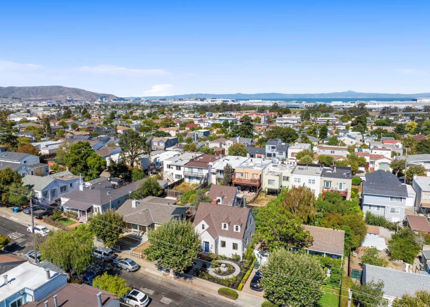 Detail Gallery Image 77 of 84 For 160 Cypress Ave, San Bruno,  CA 94066 - 3 Beds | 2/1 Baths