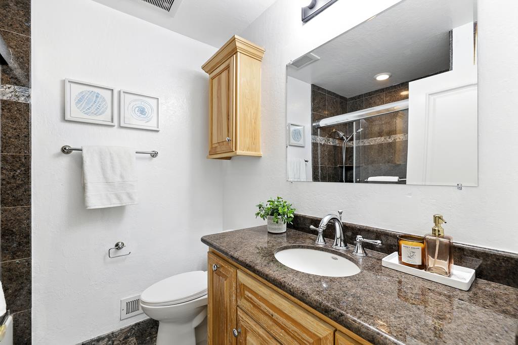 Detail Gallery Image 34 of 49 For 2844 Parkrow Ln, San Jose,  CA 95132 - 3 Beds | 2/1 Baths