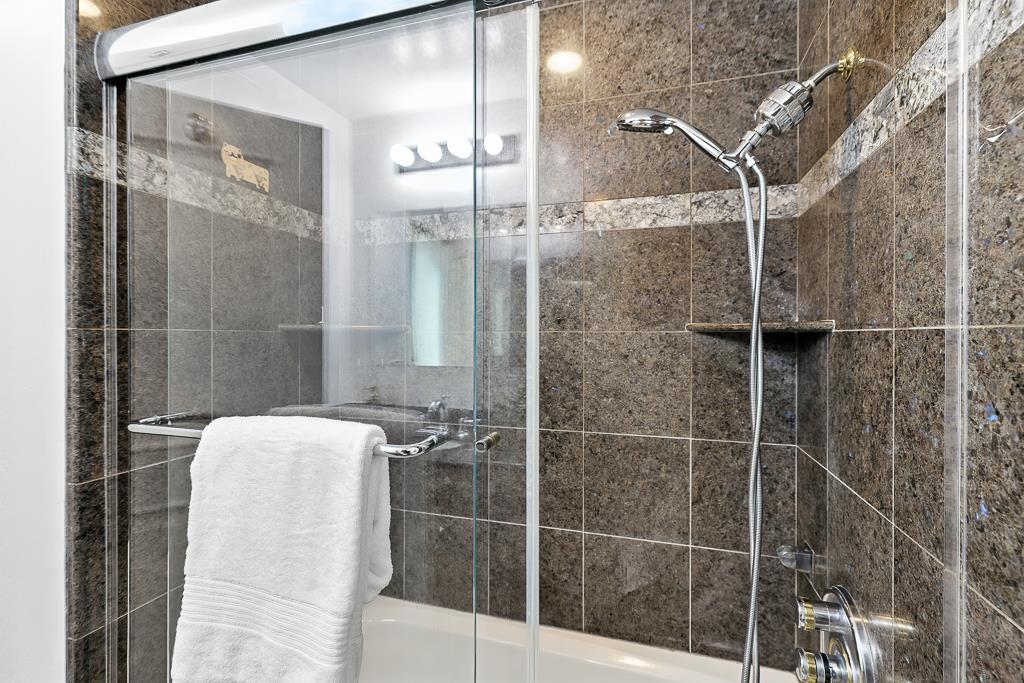 Detail Gallery Image 35 of 49 For 2844 Parkrow Ln, San Jose,  CA 95132 - 3 Beds | 2/1 Baths