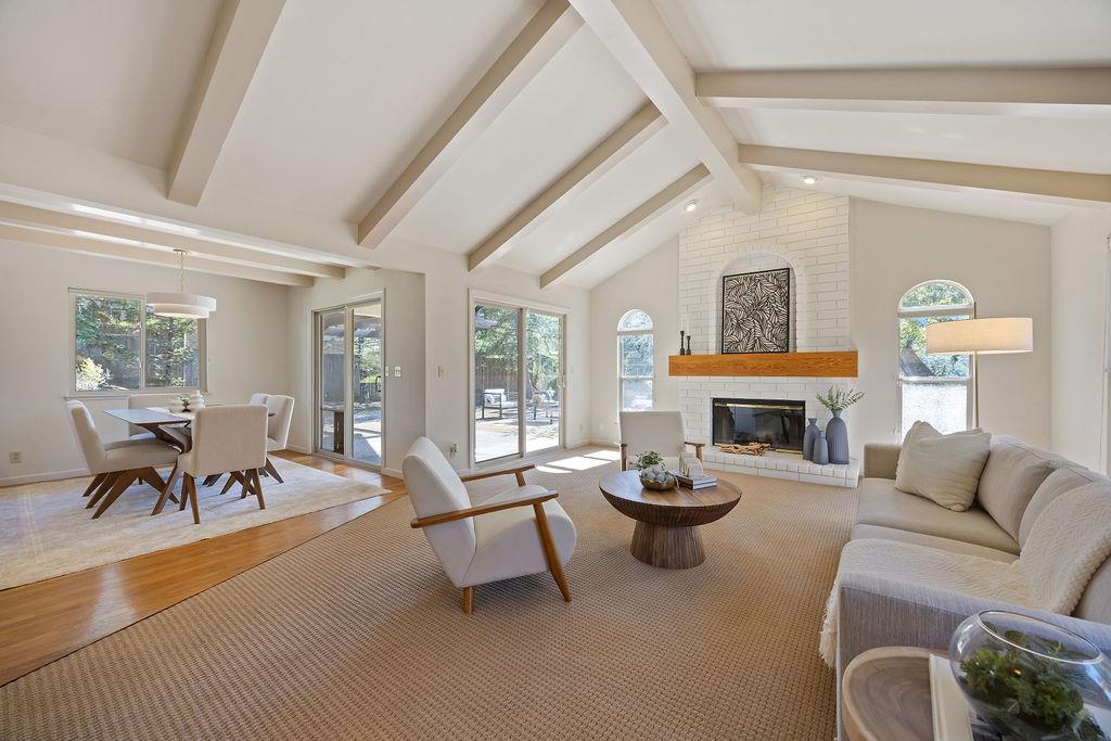Detail Gallery Image 11 of 28 For 16 Niner Ct, Redwood City,  CA 94062 - 4 Beds | 3 Baths