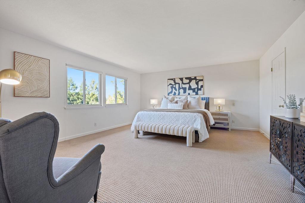 Detail Gallery Image 14 of 28 For 16 Niner Ct, Redwood City,  CA 94062 - 4 Beds | 3 Baths
