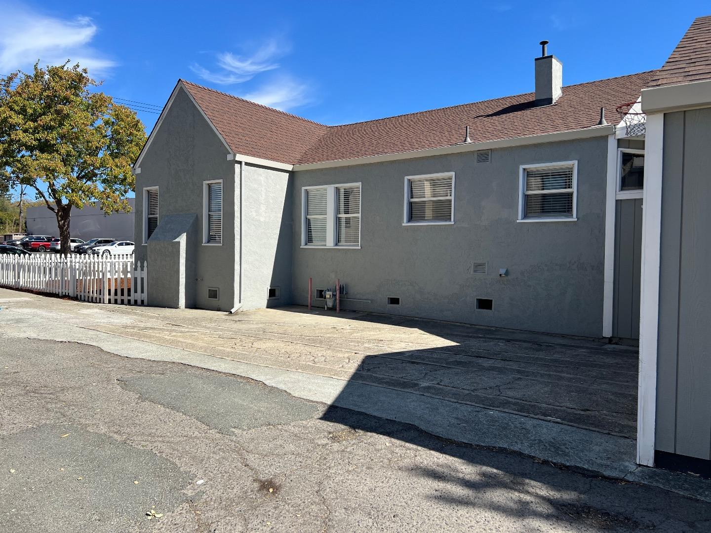 Detail Gallery Image 11 of 59 For 1411 Tennessee St, Vallejo,  CA 94590 - 2 Beds | 1/1 Baths