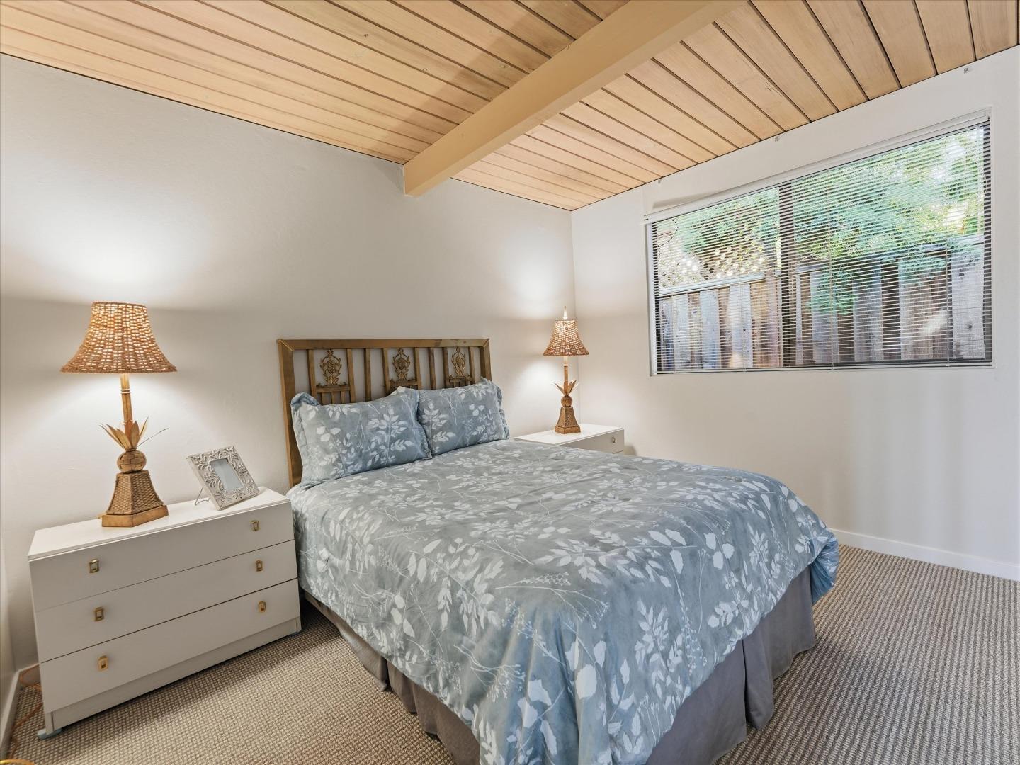 Detail Gallery Image 21 of 29 For 1121 Harriet St, Palo Alto,  CA 94301 - 4 Beds | 2/1 Baths