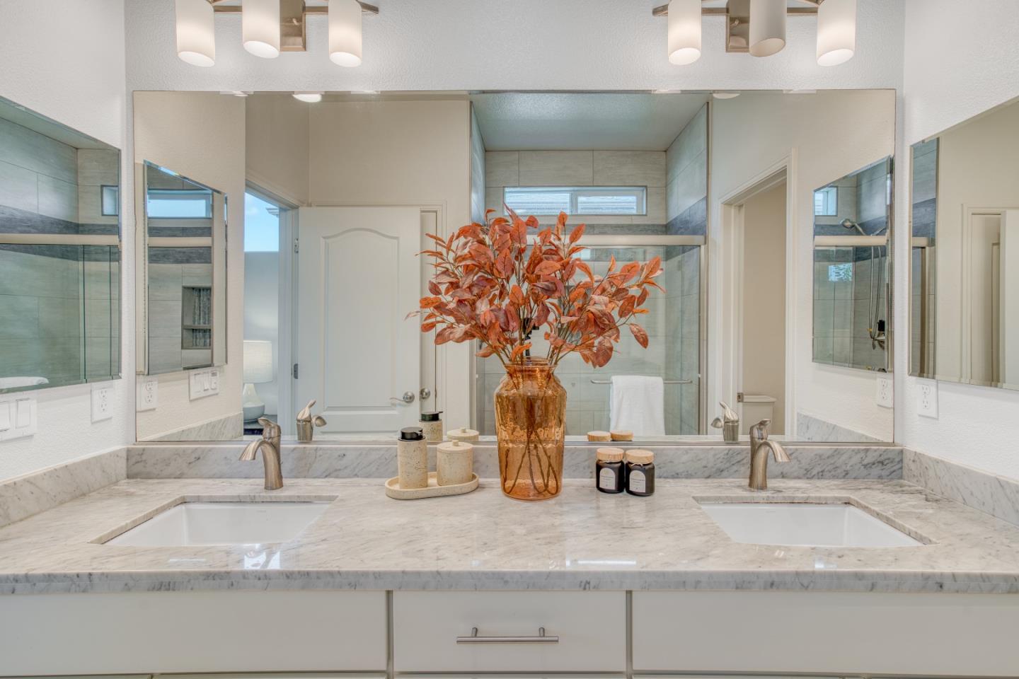 Detail Gallery Image 30 of 52 For 1027 Giacomo Ln #7,  San Jose,  CA 95131 - 4 Beds | 3/1 Baths