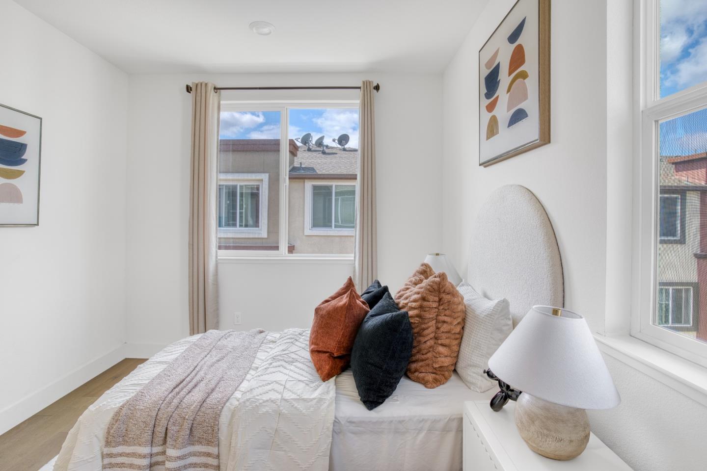 Detail Gallery Image 34 of 52 For 1027 Giacomo Ln #7,  San Jose,  CA 95131 - 4 Beds | 3/1 Baths