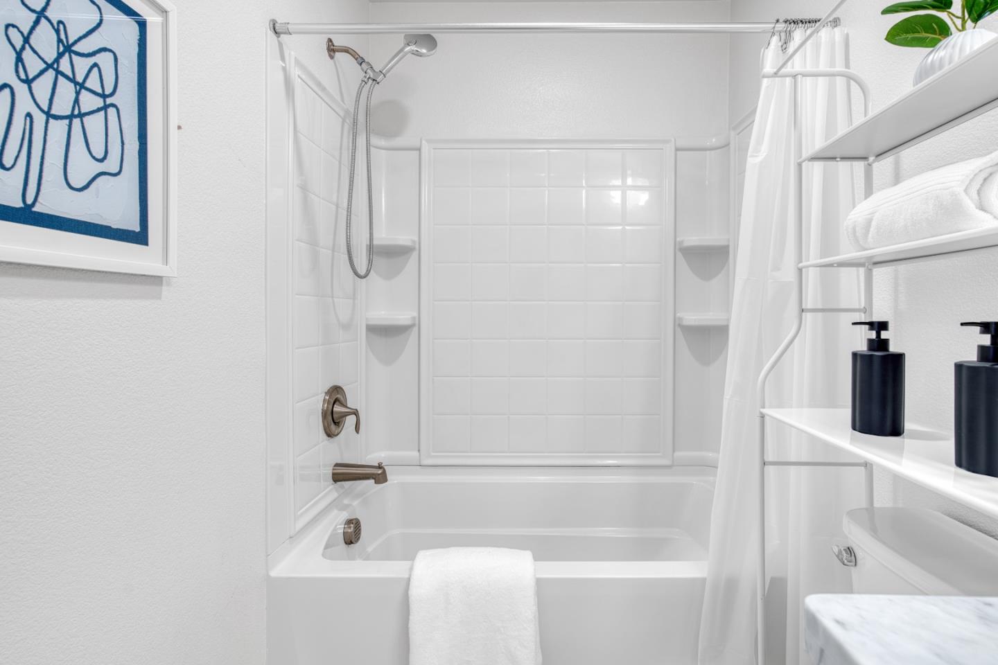 Detail Gallery Image 36 of 52 For 1027 Giacomo Ln #7,  San Jose,  CA 95131 - 4 Beds | 3/1 Baths