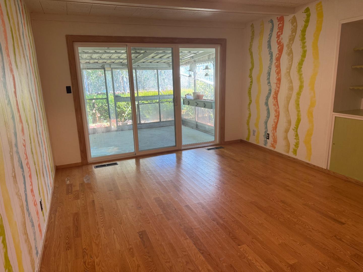 Detail Gallery Image 16 of 20 For 1768 Quesada Way #1768,  Burlingame,  CA 94010 - 2 Beds | 2/1 Baths