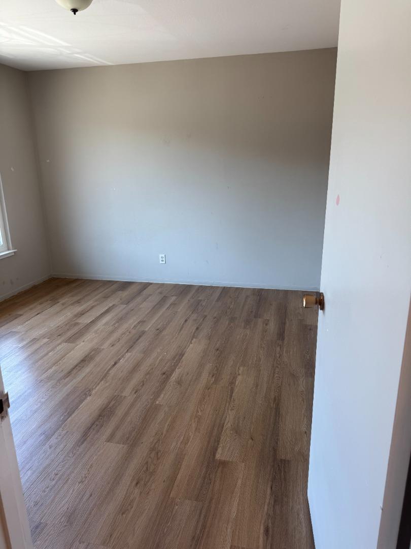Detail Gallery Image 9 of 20 For 1768 Quesada Way #1768,  Burlingame,  CA 94010 - 2 Beds | 2/1 Baths