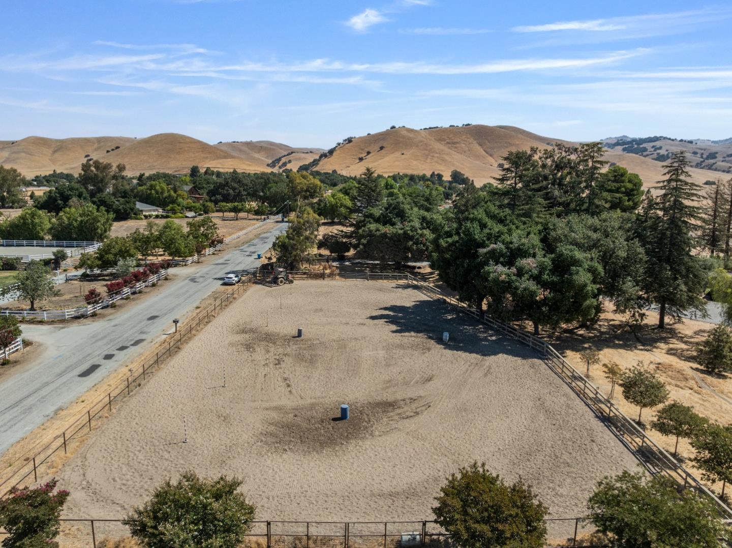Detail Gallery Image 100 of 101 For 301 Carpenter Dr, Hollister,  CA 95023 - 4 Beds | 4 Baths