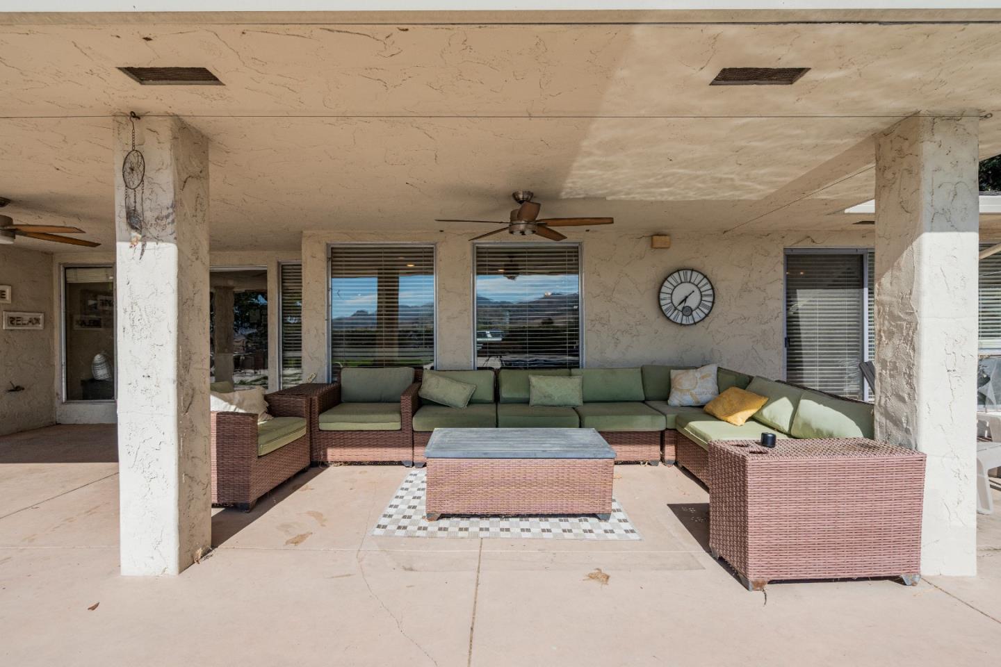 Detail Gallery Image 44 of 101 For 301 Carpenter Dr, Hollister,  CA 95023 - 4 Beds | 4 Baths