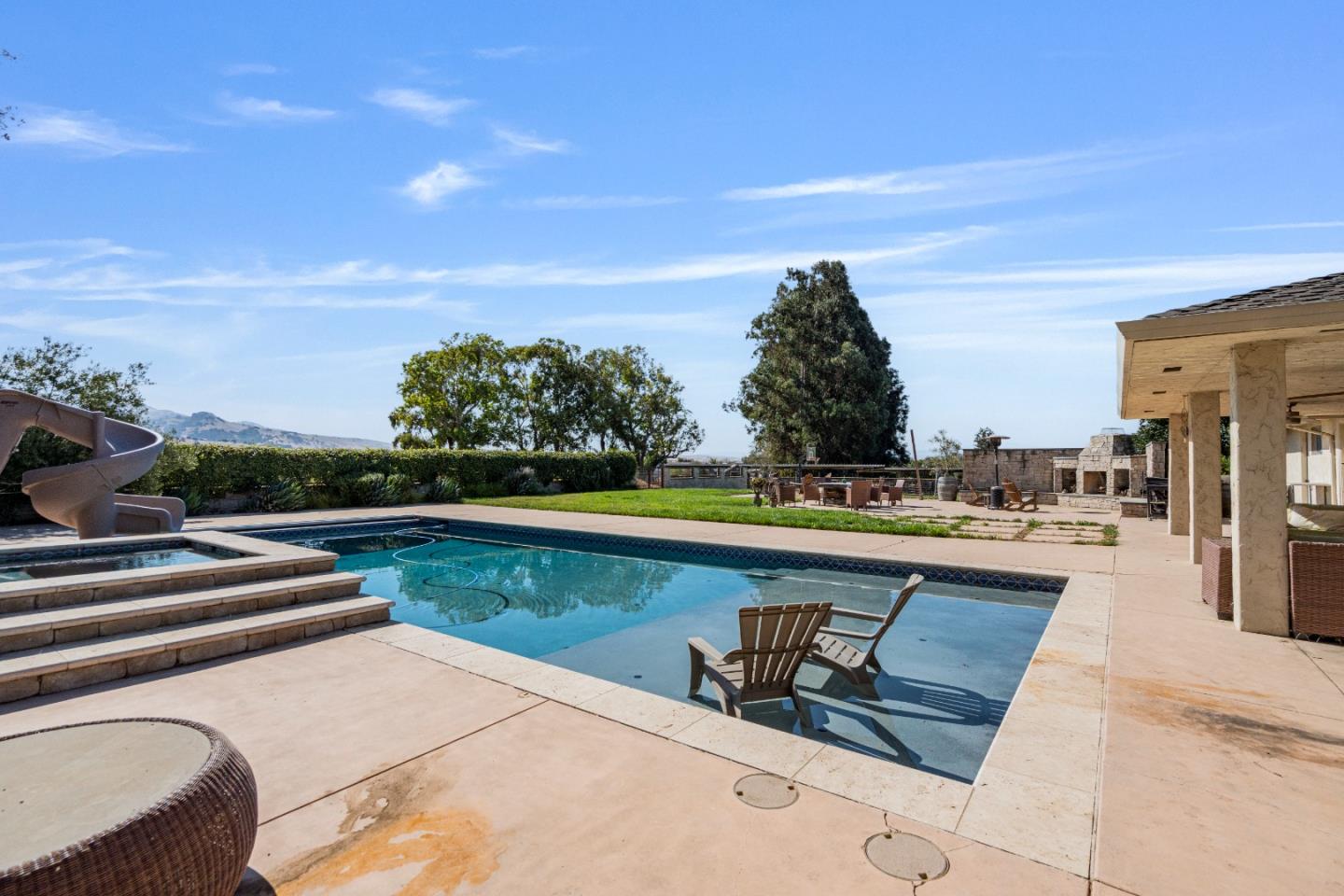 Detail Gallery Image 56 of 101 For 301 Carpenter Dr, Hollister,  CA 95023 - 4 Beds | 4 Baths