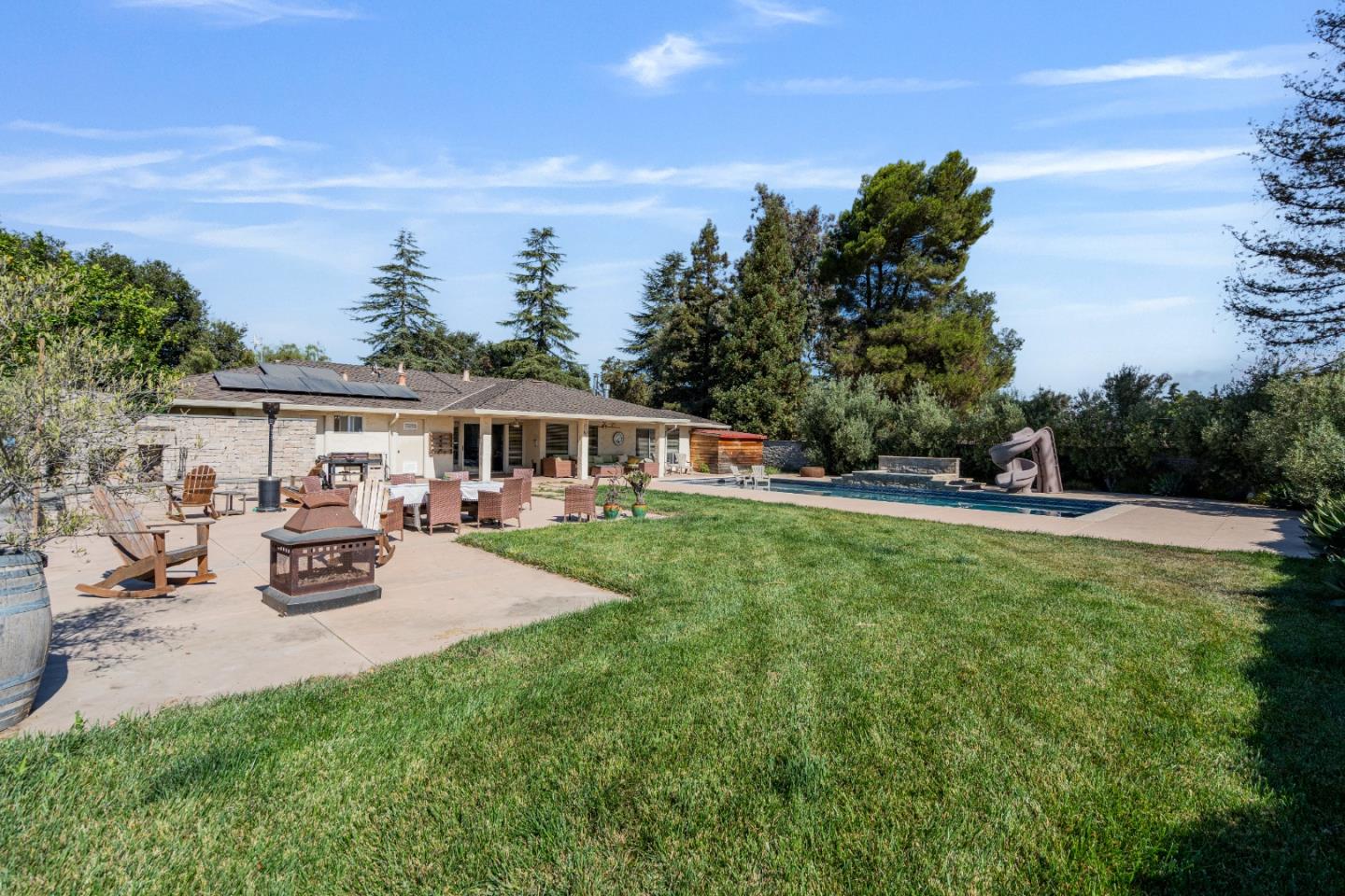 Detail Gallery Image 57 of 101 For 301 Carpenter Dr, Hollister,  CA 95023 - 4 Beds | 4 Baths