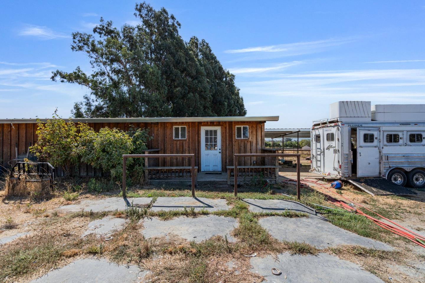 Detail Gallery Image 81 of 101 For 301 Carpenter Dr, Hollister,  CA 95023 - 4 Beds | 4 Baths