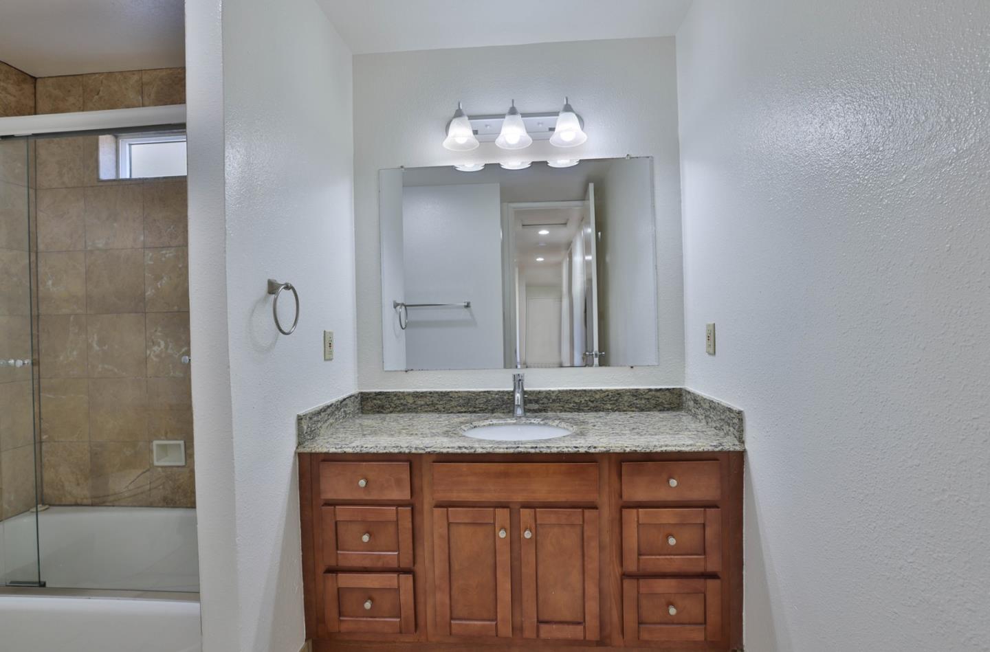 Detail Gallery Image 22 of 34 For 6875 Normandy, Newark,  CA 94560 - 3 Beds | 2 Baths