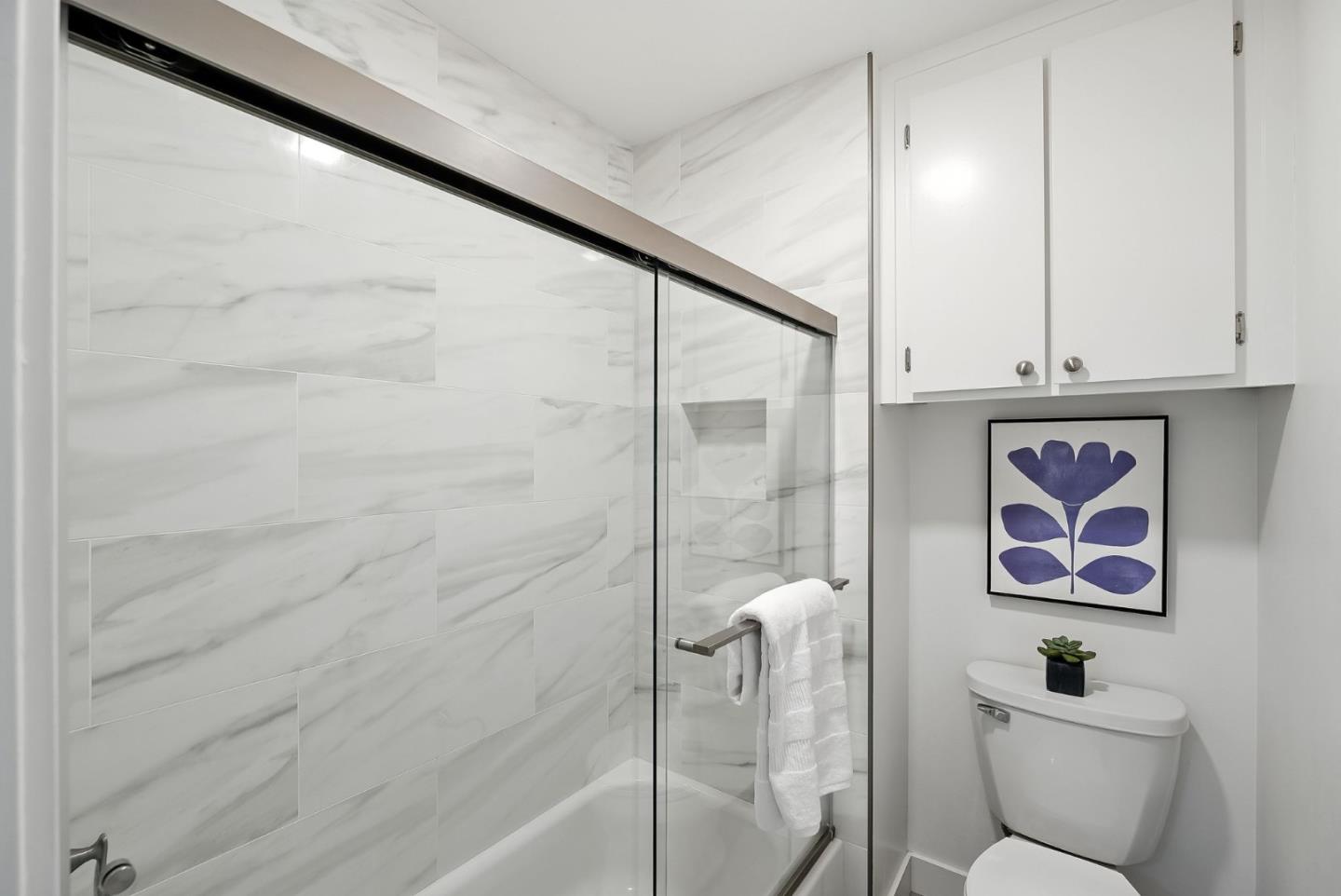 Detail Gallery Image 19 of 25 For 505 Cypress Point Dr #223,  Mountain View,  CA 94043 - 1 Beds | 1 Baths