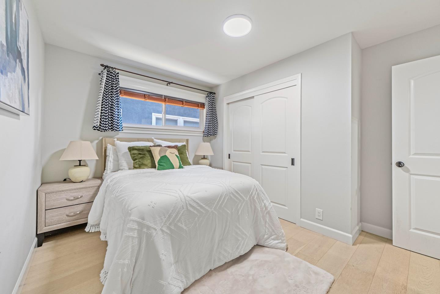 Detail Gallery Image 8 of 14 For 1112 Junipero Ave, Redwood City,  CA 94061 - 2 Beds | 2 Baths