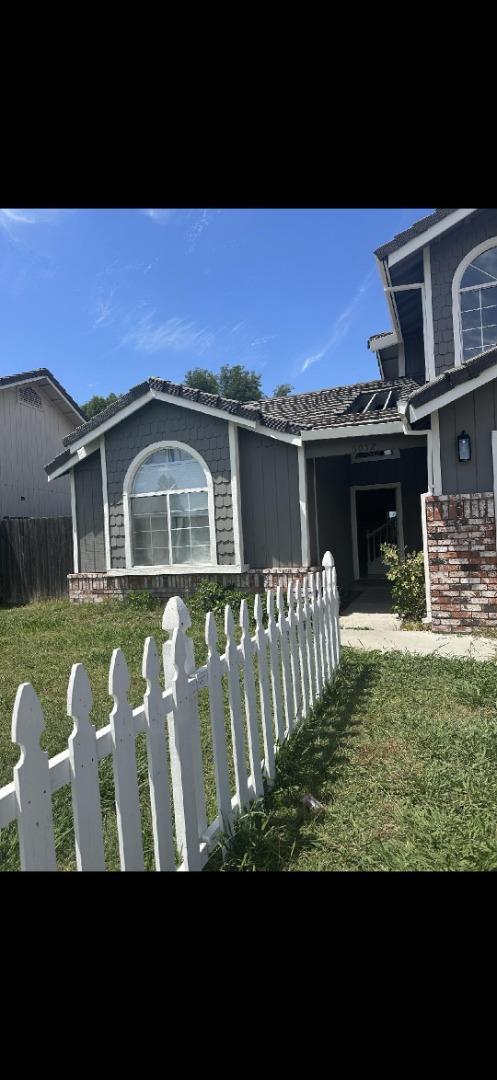 Detail Gallery Image 1 of 2 For 6052 Palamino Ct, Stockton,  CA 95210 - 4 Beds | 2 Baths