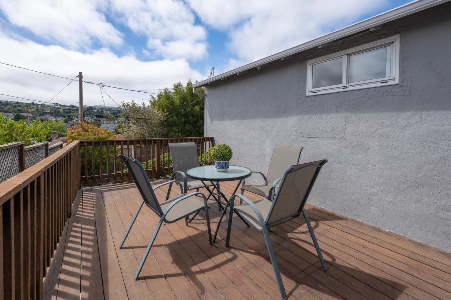 Detail Gallery Image 13 of 15 For 555 Acacia Ave, San Bruno,  CA 94066 - 2 Beds | 2 Baths