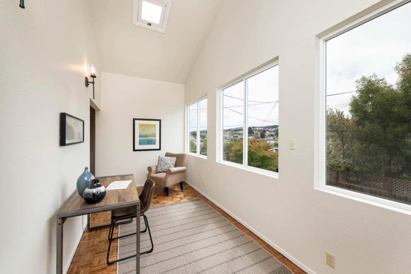 Detail Gallery Image 9 of 15 For 555 Acacia Ave, San Bruno,  CA 94066 - 2 Beds | 2 Baths