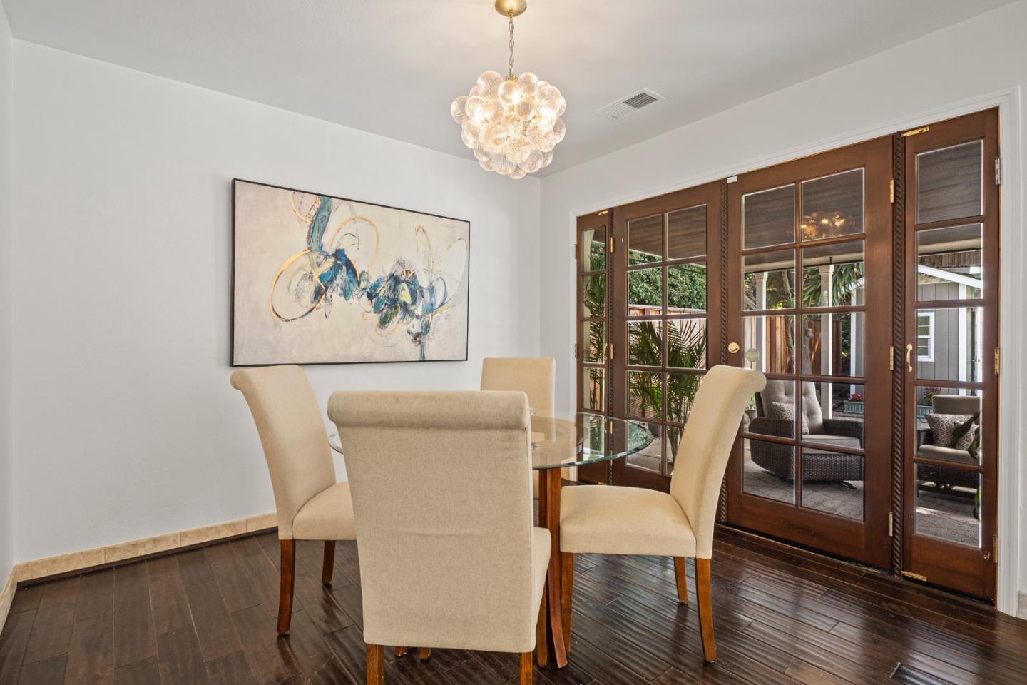 Detail Gallery Image 13 of 37 For 920 Stony Hill Rd, Redwood City,  CA 94061 - 3 Beds | 2 Baths