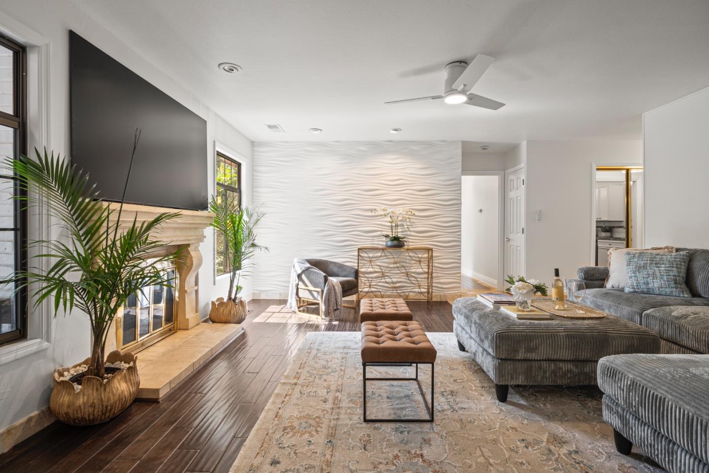 Detail Gallery Image 6 of 37 For 920 Stony Hill Rd, Redwood City,  CA 94061 - 3 Beds | 2 Baths