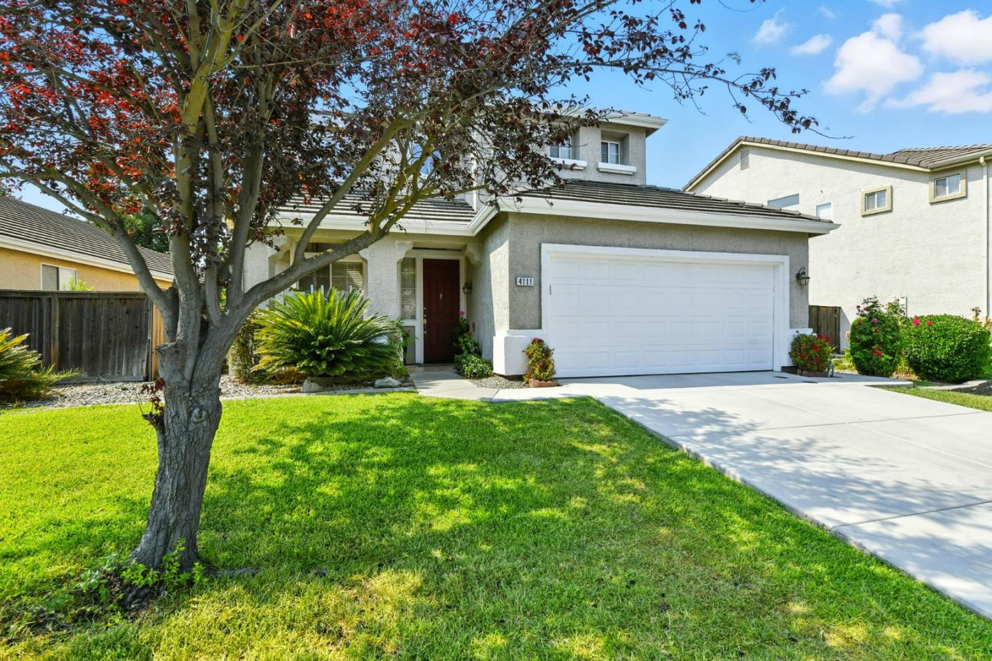 Detail Gallery Image 8 of 36 For 4111 Windsong St, Sacramento,  CA 95834 - 5 Beds | 3 Baths