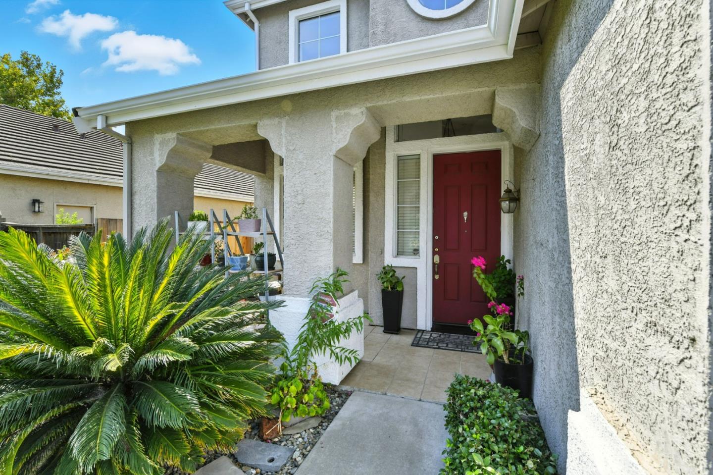 Detail Gallery Image 9 of 36 For 4111 Windsong St, Sacramento,  CA 95834 - 5 Beds | 3 Baths