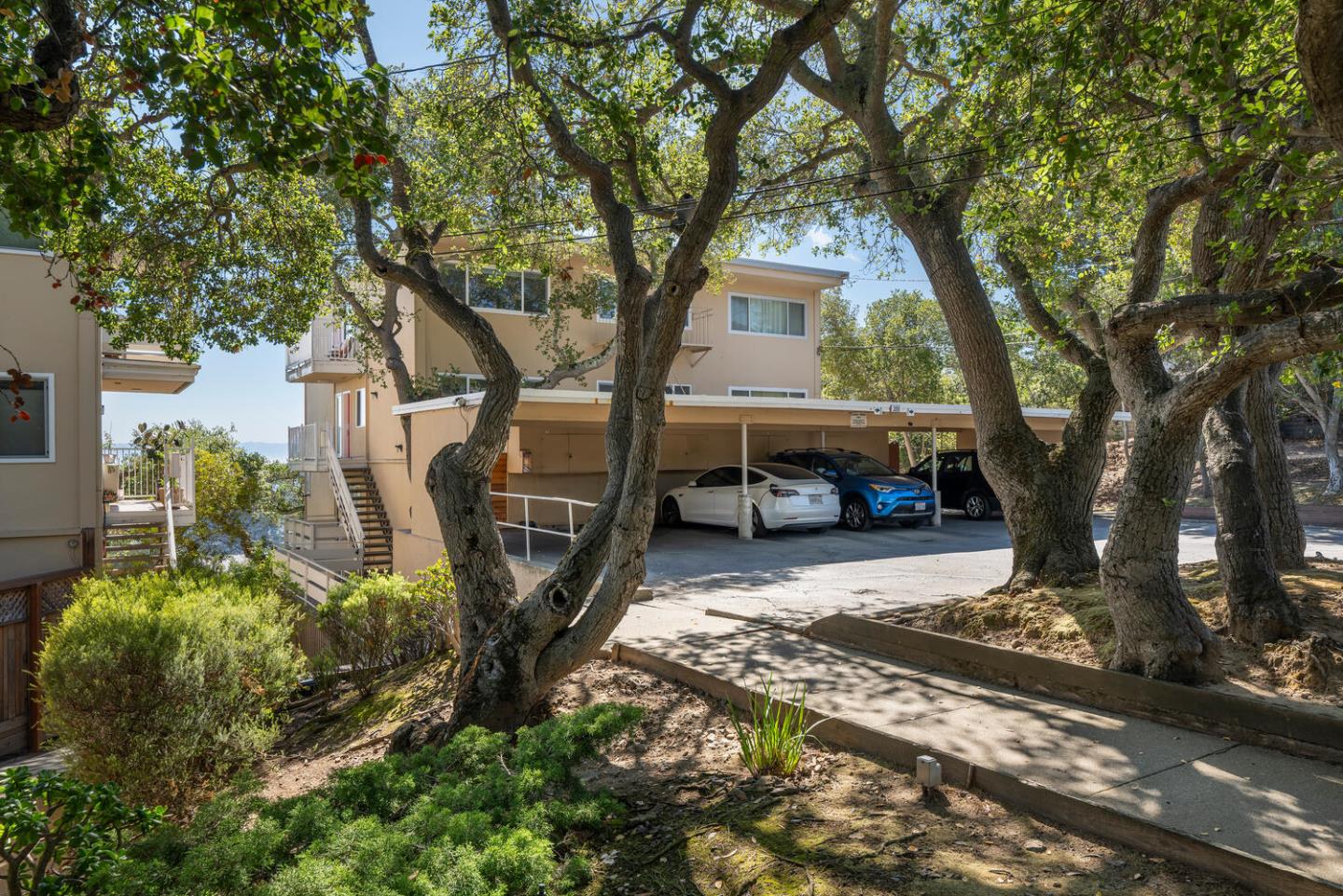 Detail Gallery Image 25 of 29 For 3009 Melendy Dr #4,  San Carlos,  CA 94070 - 3 Beds | 2 Baths