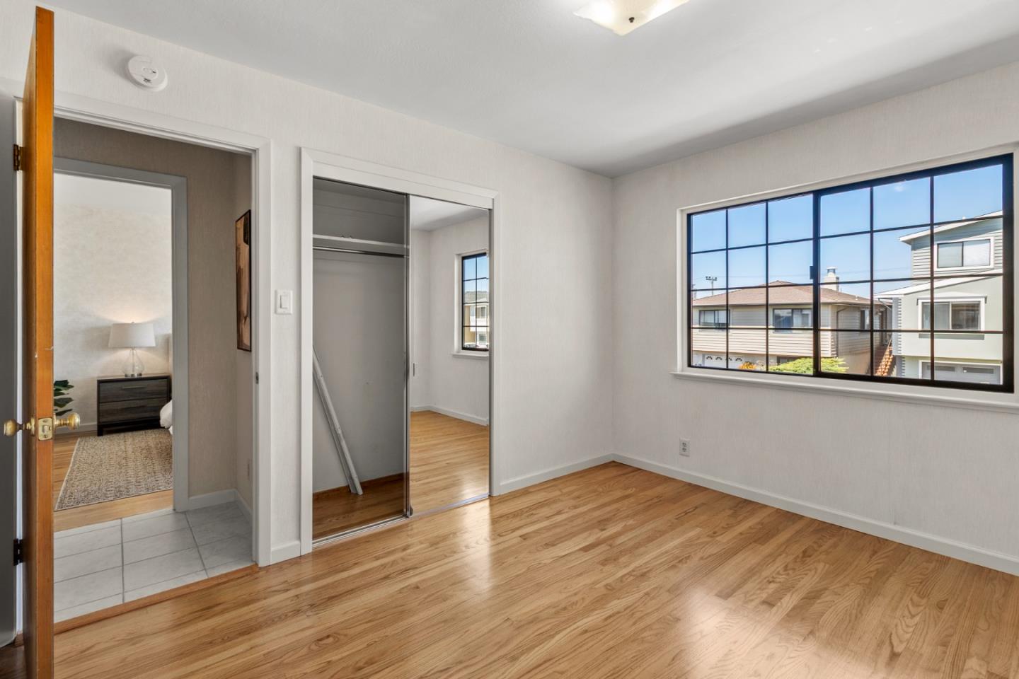 Detail Gallery Image 19 of 48 For 239 San Fernando Way, Daly City,  CA 94015 - 3 Beds | 2 Baths