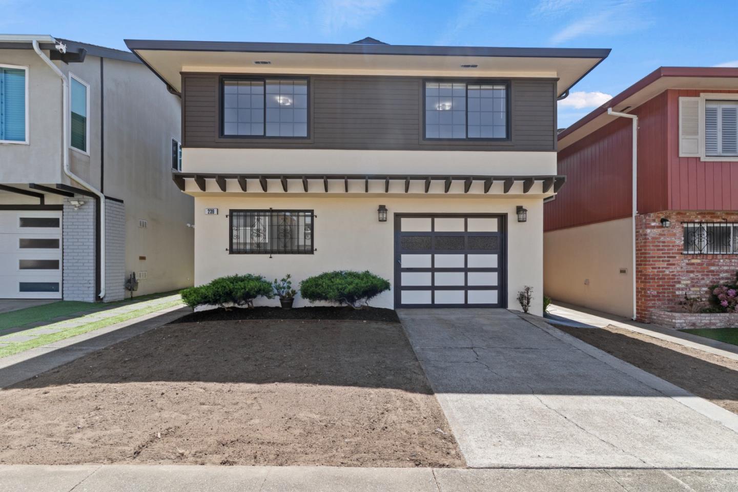 Detail Gallery Image 2 of 48 For 239 San Fernando Way, Daly City,  CA 94015 - 3 Beds | 2 Baths