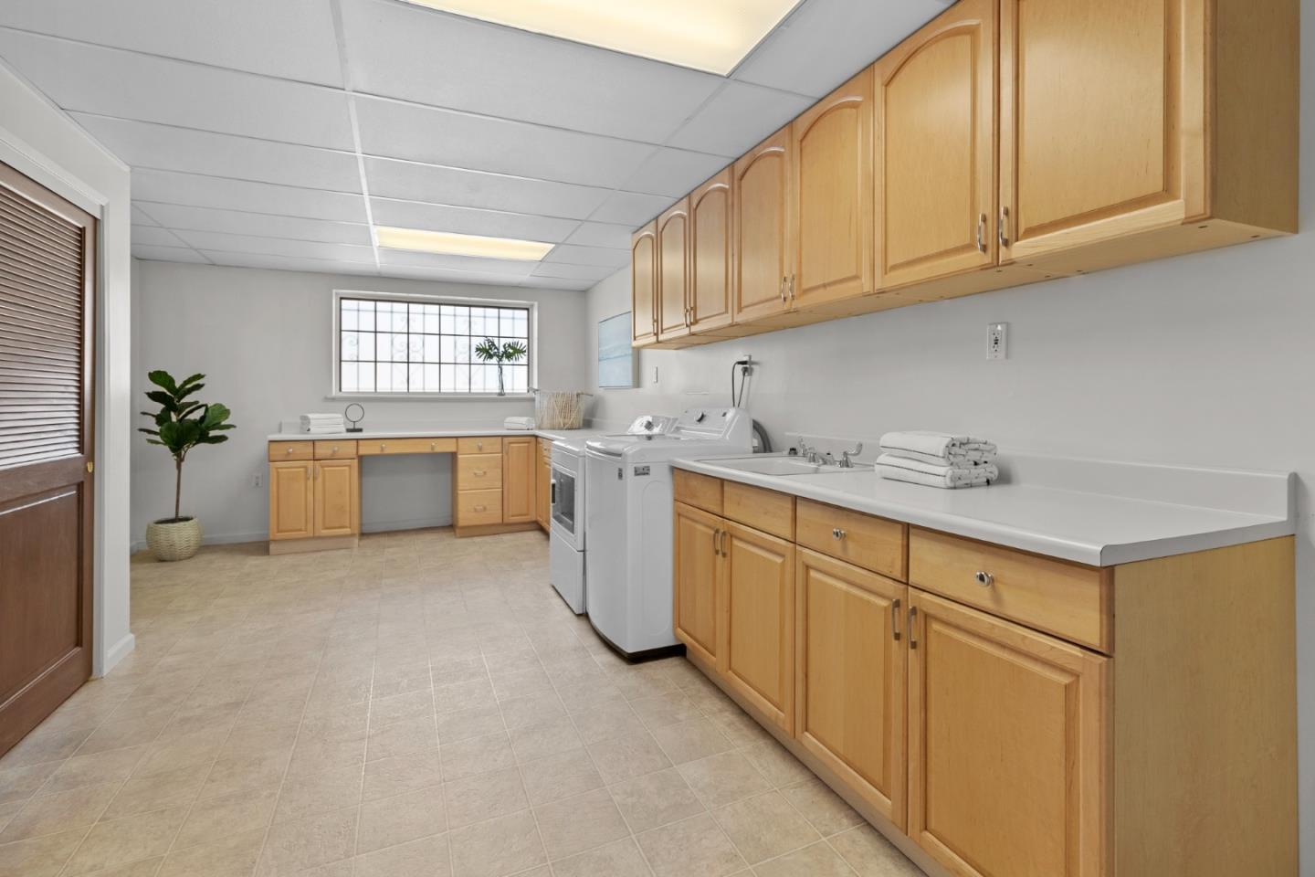 Detail Gallery Image 30 of 48 For 239 San Fernando Way, Daly City,  CA 94015 - 3 Beds | 2 Baths