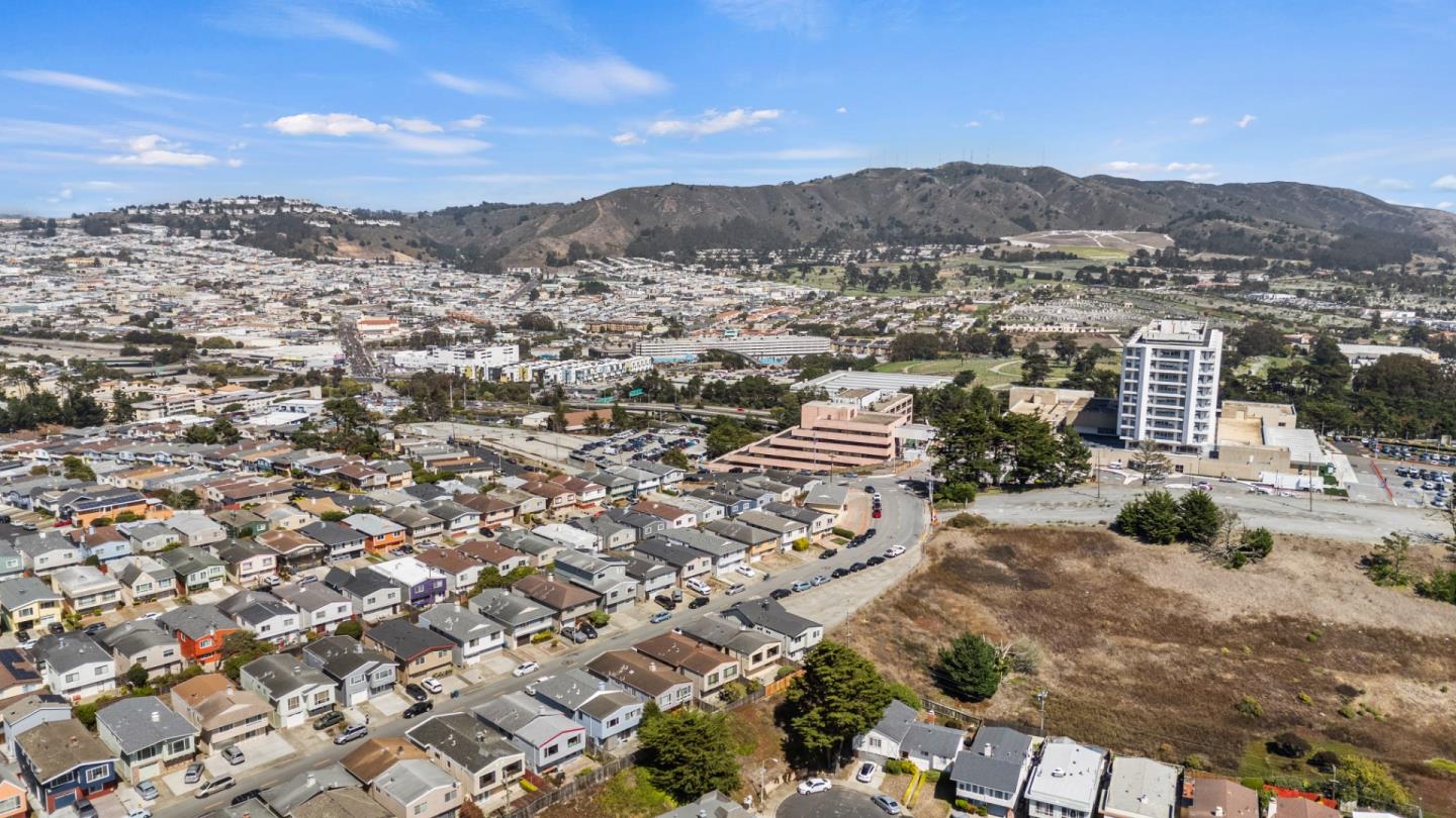Detail Gallery Image 38 of 48 For 239 San Fernando Way, Daly City,  CA 94015 - 3 Beds | 2 Baths