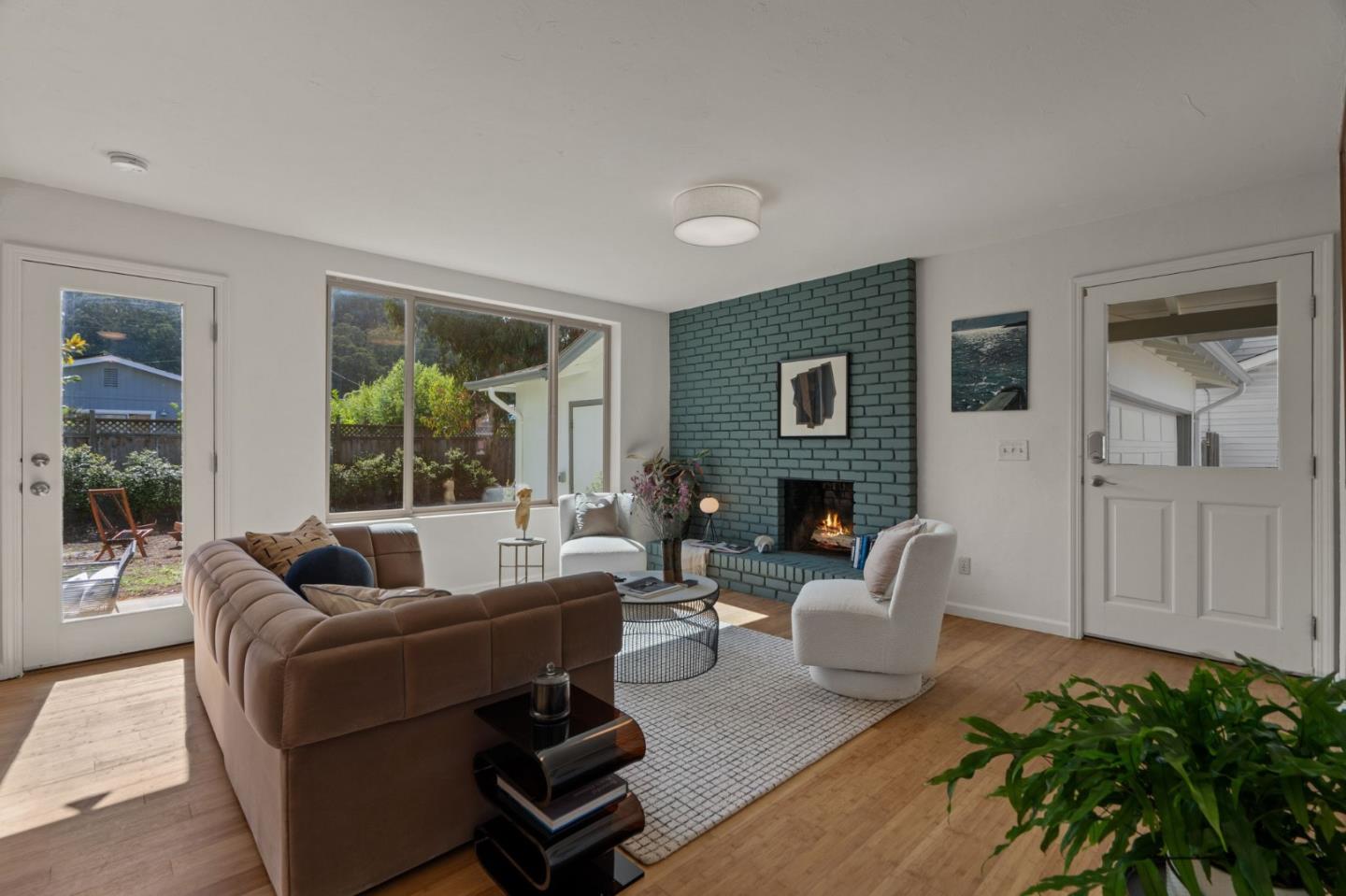 Detail Gallery Image 10 of 60 For 652 Montezuma Dr, Pacifica,  CA 94044 - 3 Beds | 1 Baths