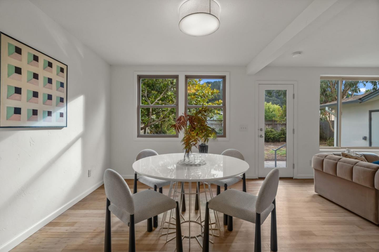 Detail Gallery Image 13 of 60 For 652 Montezuma Dr, Pacifica,  CA 94044 - 3 Beds | 1 Baths