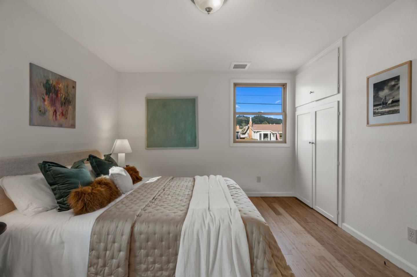 Detail Gallery Image 27 of 60 For 652 Montezuma Dr, Pacifica,  CA 94044 - 3 Beds | 1 Baths