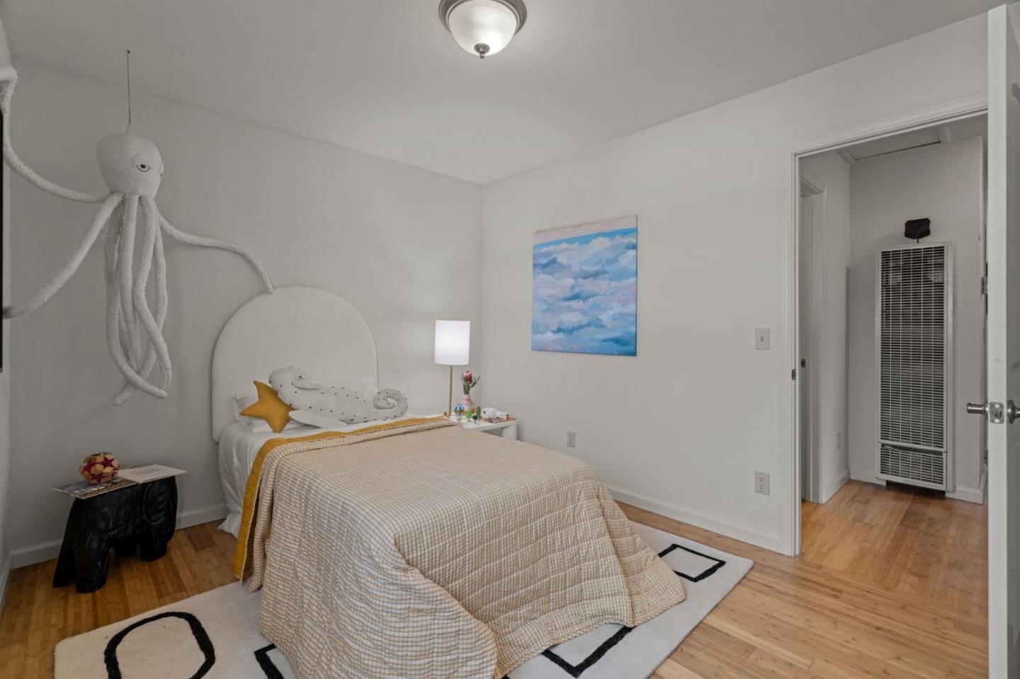 Detail Gallery Image 31 of 60 For 652 Montezuma Dr, Pacifica,  CA 94044 - 3 Beds | 1 Baths