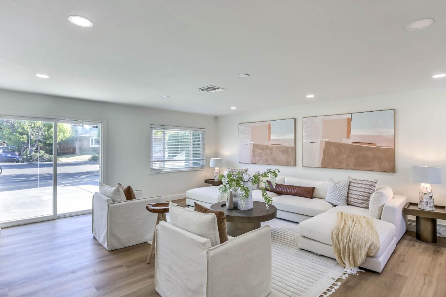 Detail Gallery Image 5 of 21 For 7433 Rollingdell Dr, Cupertino,  CA 95014 - 3 Beds | 2 Baths