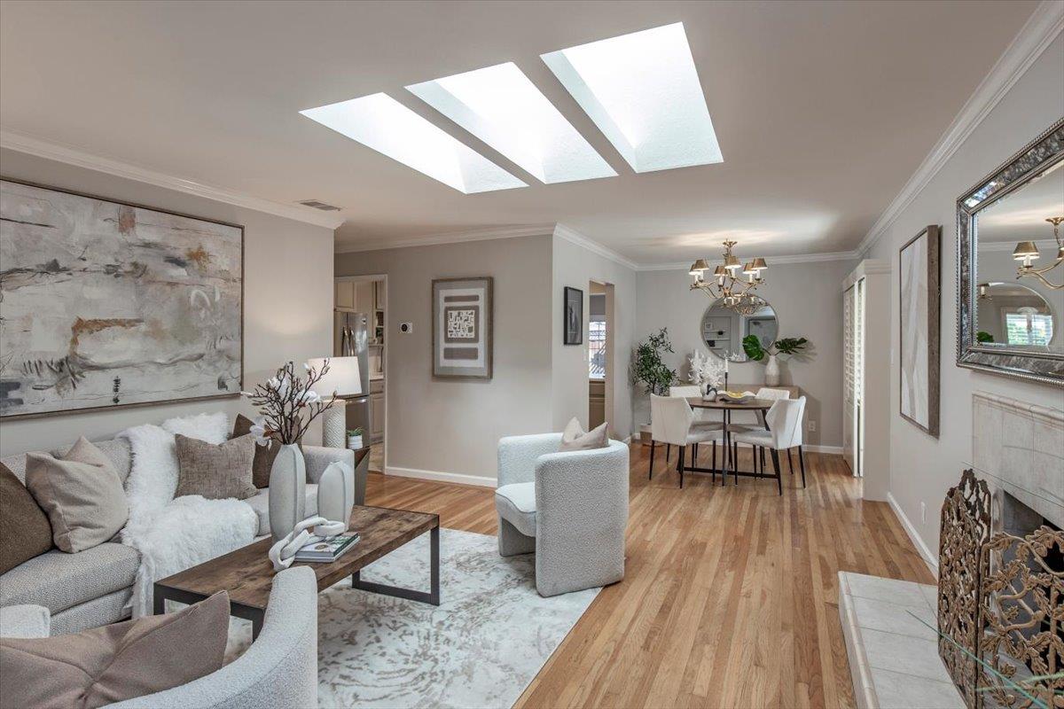 Detail Gallery Image 5 of 28 For 1018 Huntingdon Dr, San Jose,  CA 95129 - 4 Beds | 2 Baths