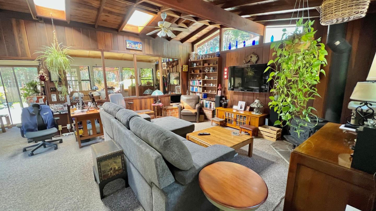 Detail Gallery Image 13 of 19 For 845 Pine Tree Ln, Aptos,  CA 95003 - 1 Beds | 1 Baths