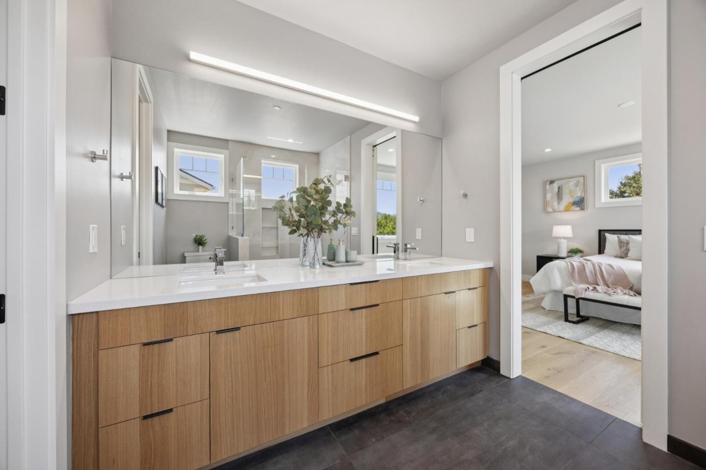 Detail Gallery Image 26 of 42 For 1500 Paradise Ct, San Jose,  CA 95124 - 4 Beds | 2/1 Baths
