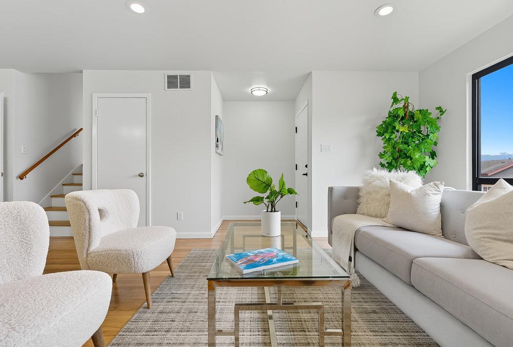 Detail Gallery Image 11 of 46 For 124 Berenda Dr, South San Francisco,  CA 94080 - 3 Beds | 2 Baths