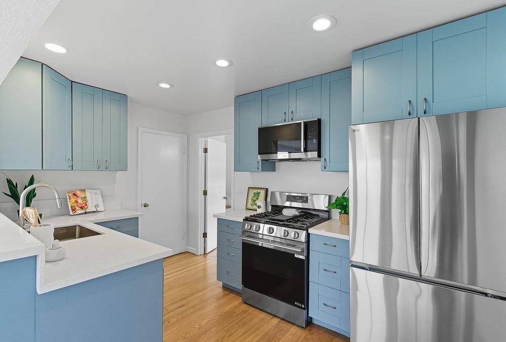Detail Gallery Image 22 of 46 For 124 Berenda Dr, South San Francisco,  CA 94080 - 3 Beds | 2 Baths