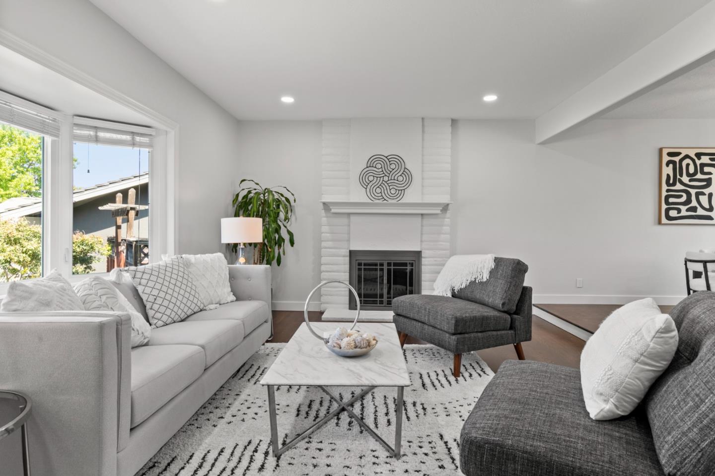 Detail Gallery Image 5 of 51 For 5138 El Roble Ct, San Jose,  CA 95118 - 4 Beds | 2/1 Baths