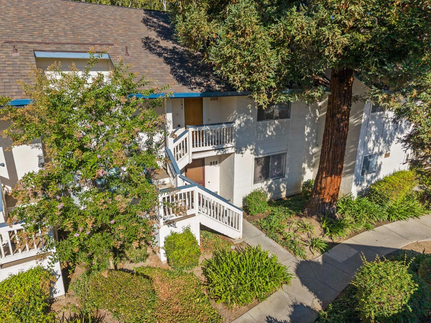 Detail Gallery Image 10 of 34 For 1042 Summermist Ct #107,  San Jose,  CA 95122 - 2 Beds | 1 Baths