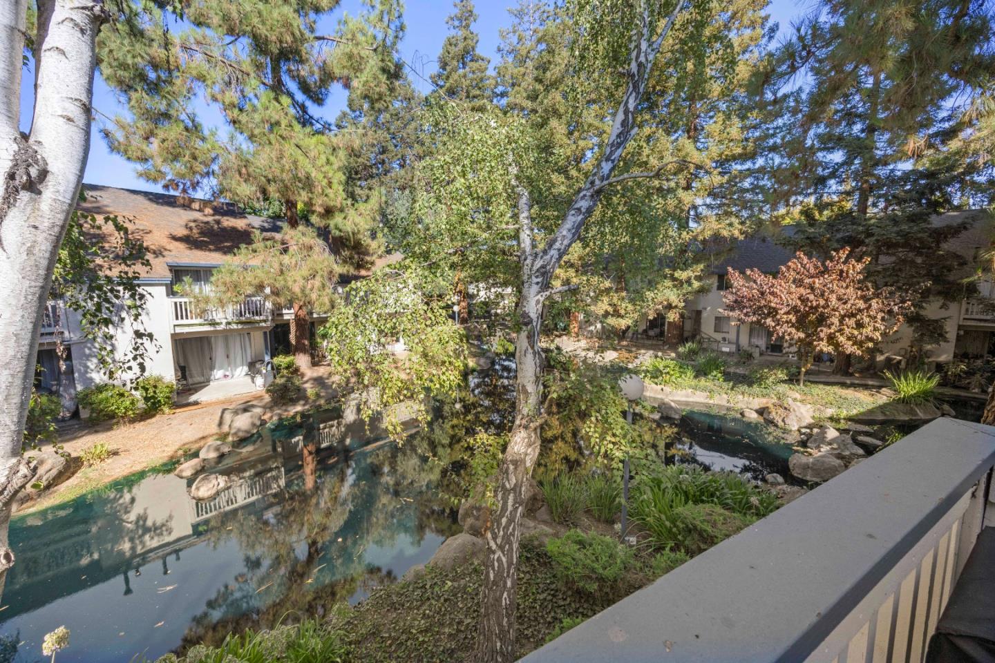 Detail Gallery Image 23 of 34 For 1042 Summermist Ct #107,  San Jose,  CA 95122 - 2 Beds | 1 Baths