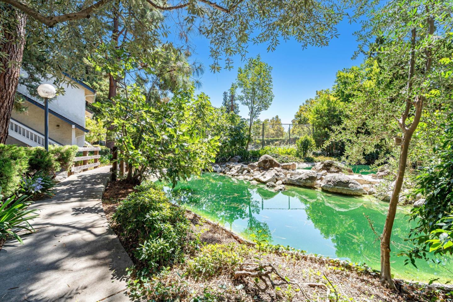 Detail Gallery Image 31 of 34 For 1042 Summermist Ct #107,  San Jose,  CA 95122 - 2 Beds | 1 Baths