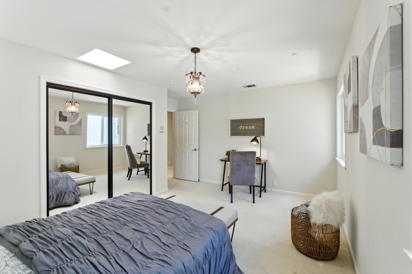 Detail Gallery Image 31 of 54 For 3711 Hamilton Way, Redwood City,  CA 94062 - 4 Beds | 3 Baths